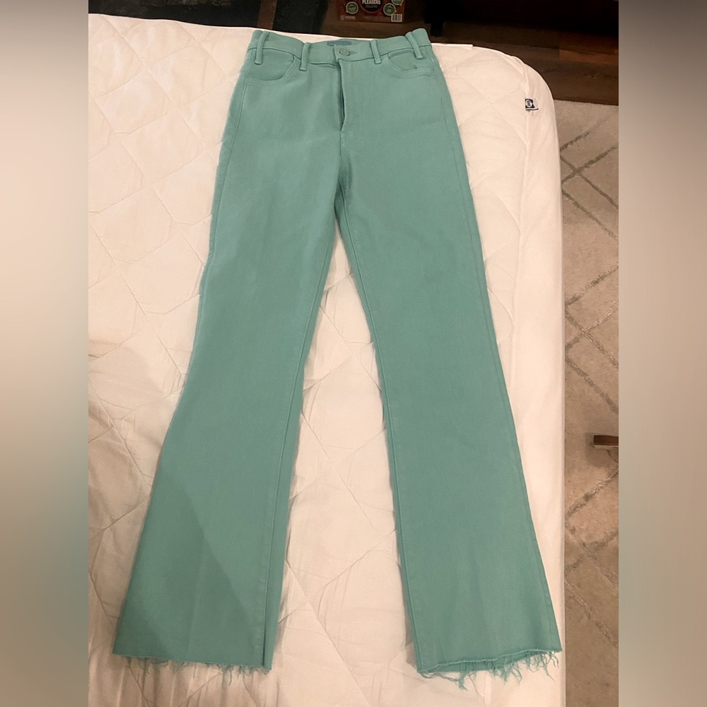 The Hustler Ankle Fray Mother denim